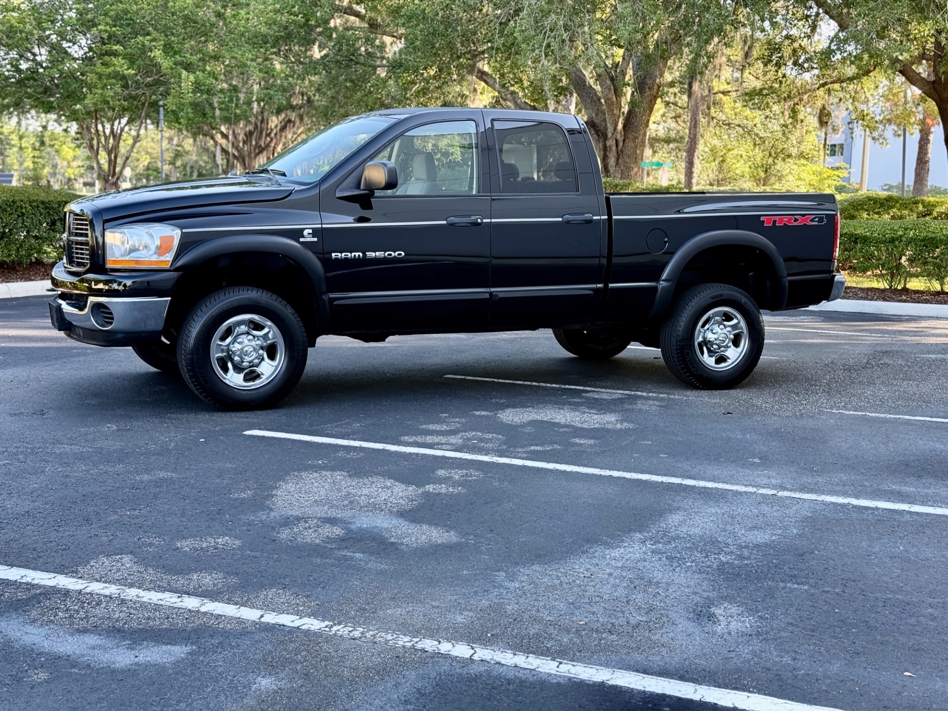 Used-2006-Dodge-Ram-3500-2500-4X4-CUMMINS-59-SOUTHERN-EXCEPTIONAL-SLT-1745266452 (2)