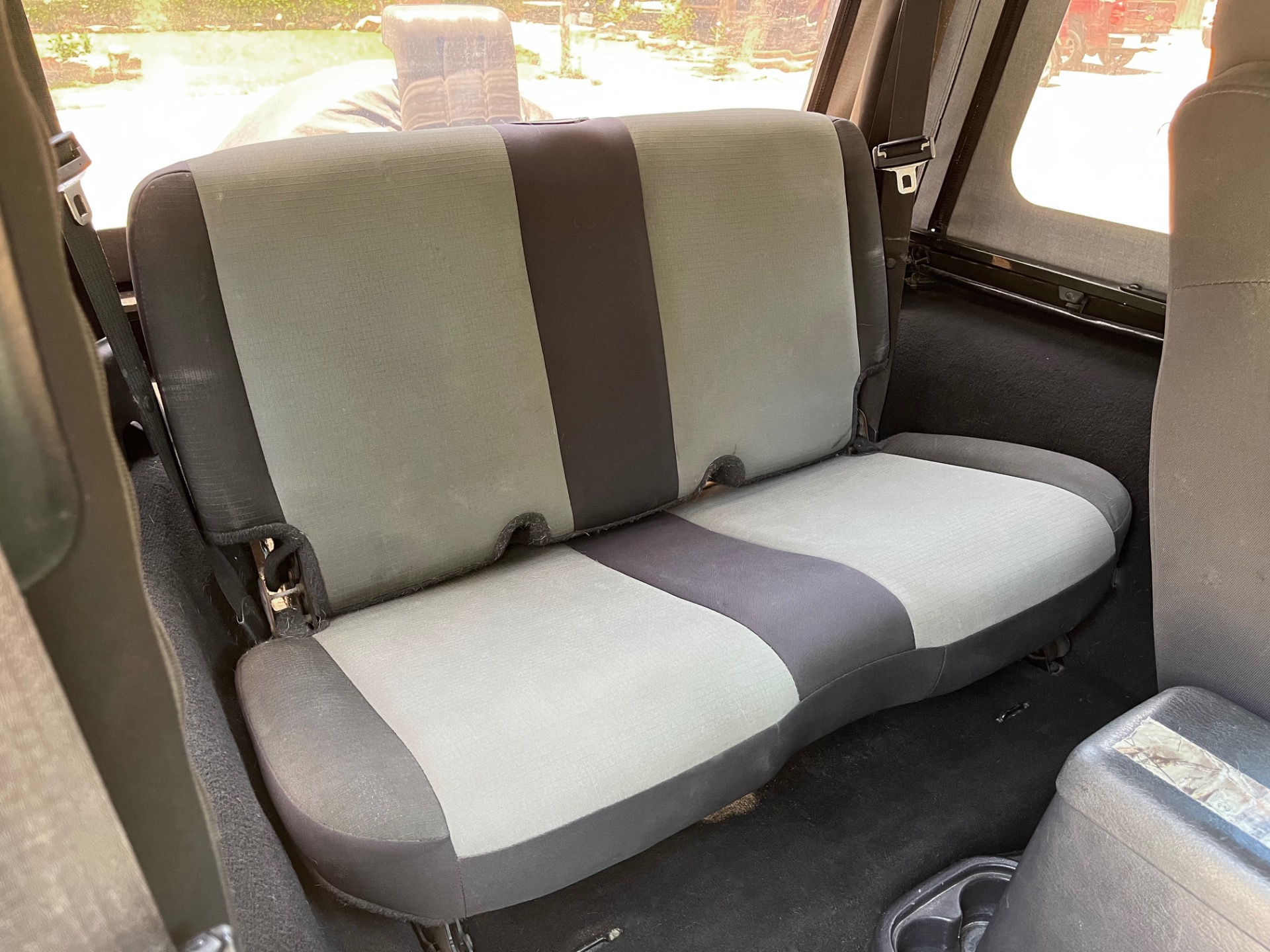 Used-2006-Jeep-Wrangler-65th-Anniversary-Edition (23)