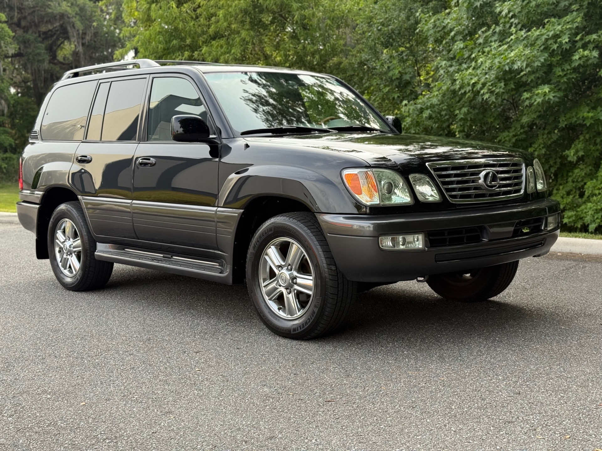 Used-2006-Lexus-LX-470-1746638071 (1)