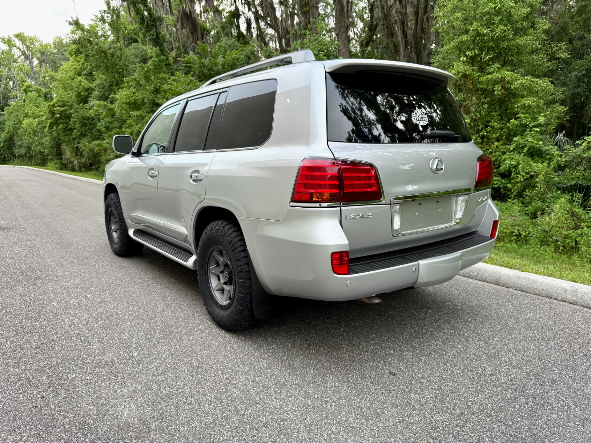 Used-2010-Lexus-LX-570-INCREDIBLY-CLEAN-LIFT-BEAUTIFUL-1747441063