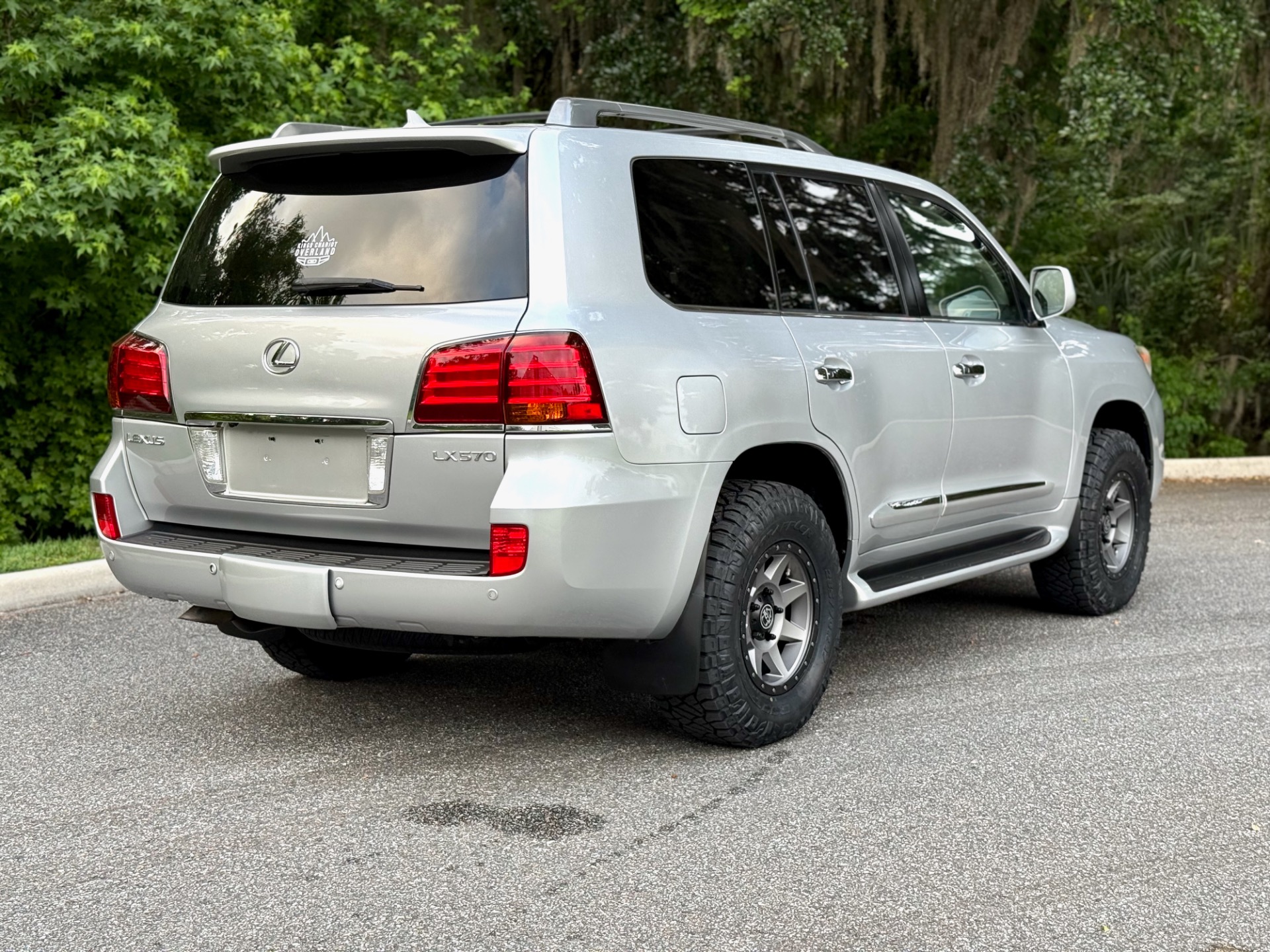 Used-2010-Lexus-LX-570-INCREDIBLY-CLEAN-LIFT-BEAUTIFUL-1747441064 (1)