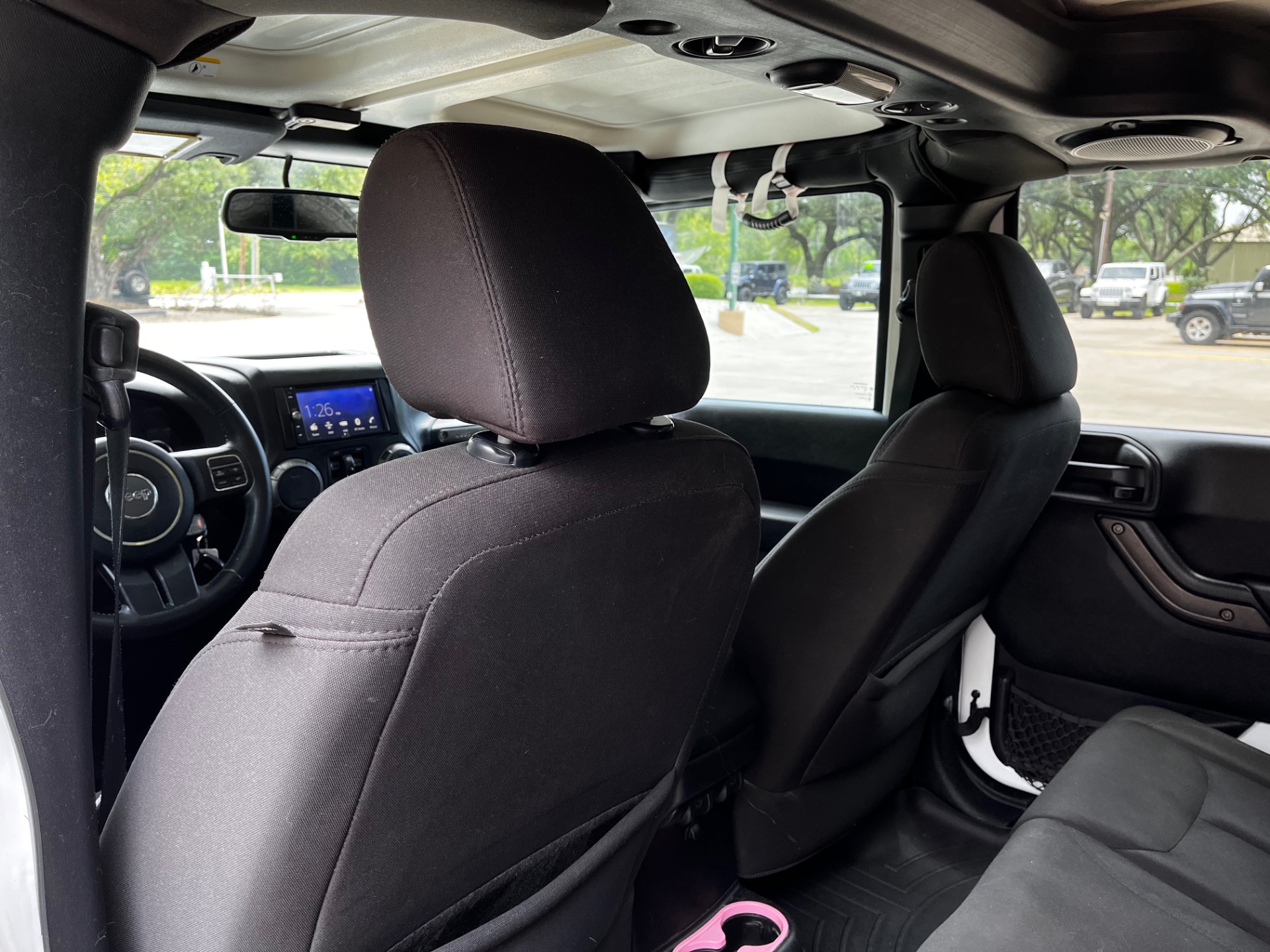 Used-2014-Jeep-Wrangler-Unlimited-Sport (17)