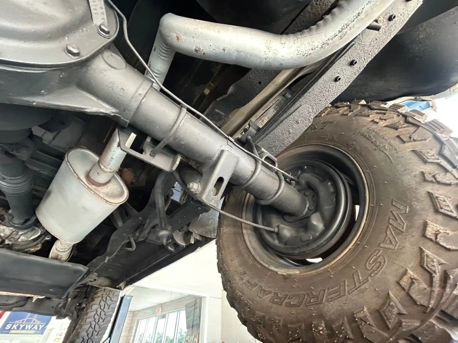 bricknose-ford-bronco-eddie-bauer-for-sale-26