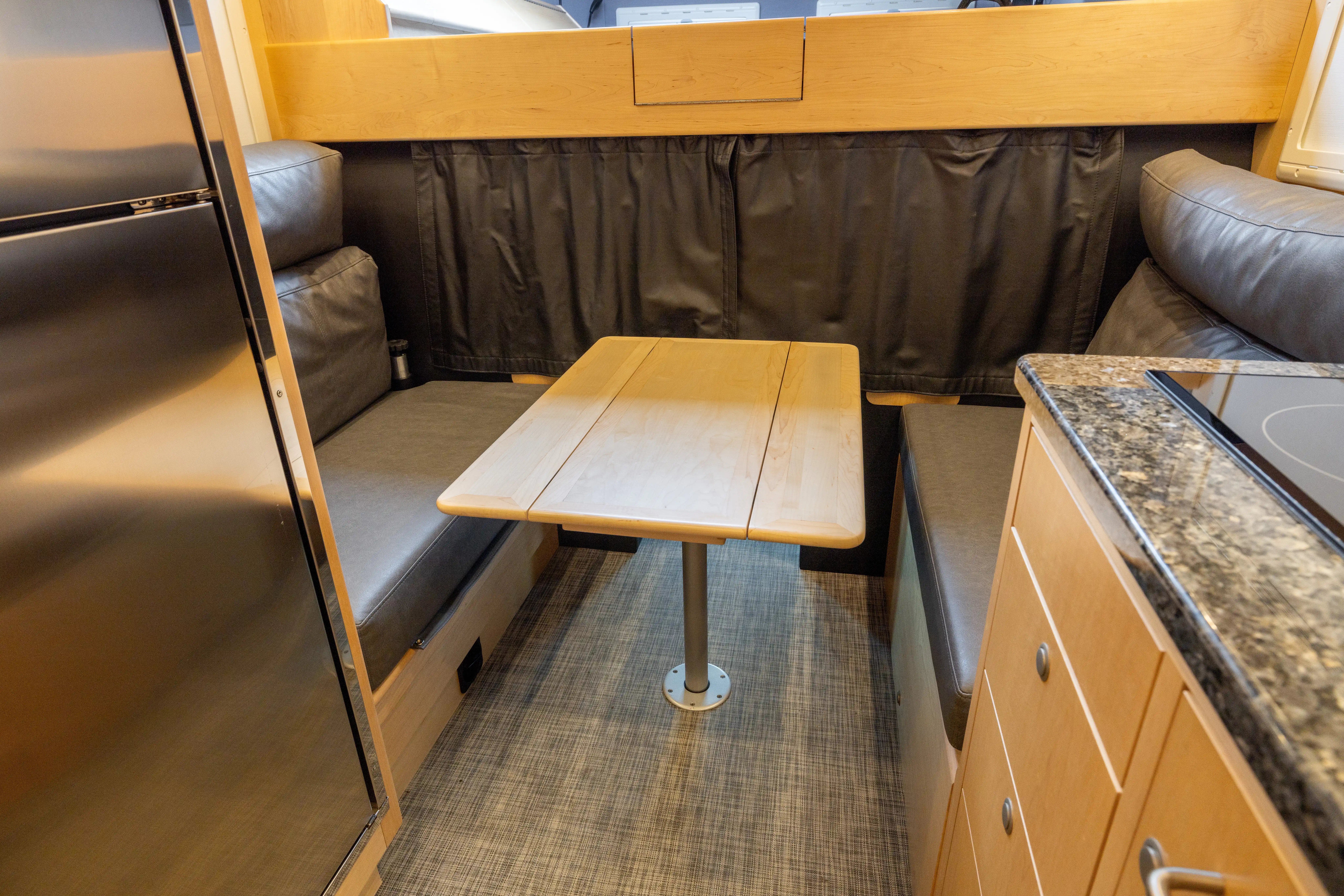 earthroamer-pre-roamed-157-for-sale-12