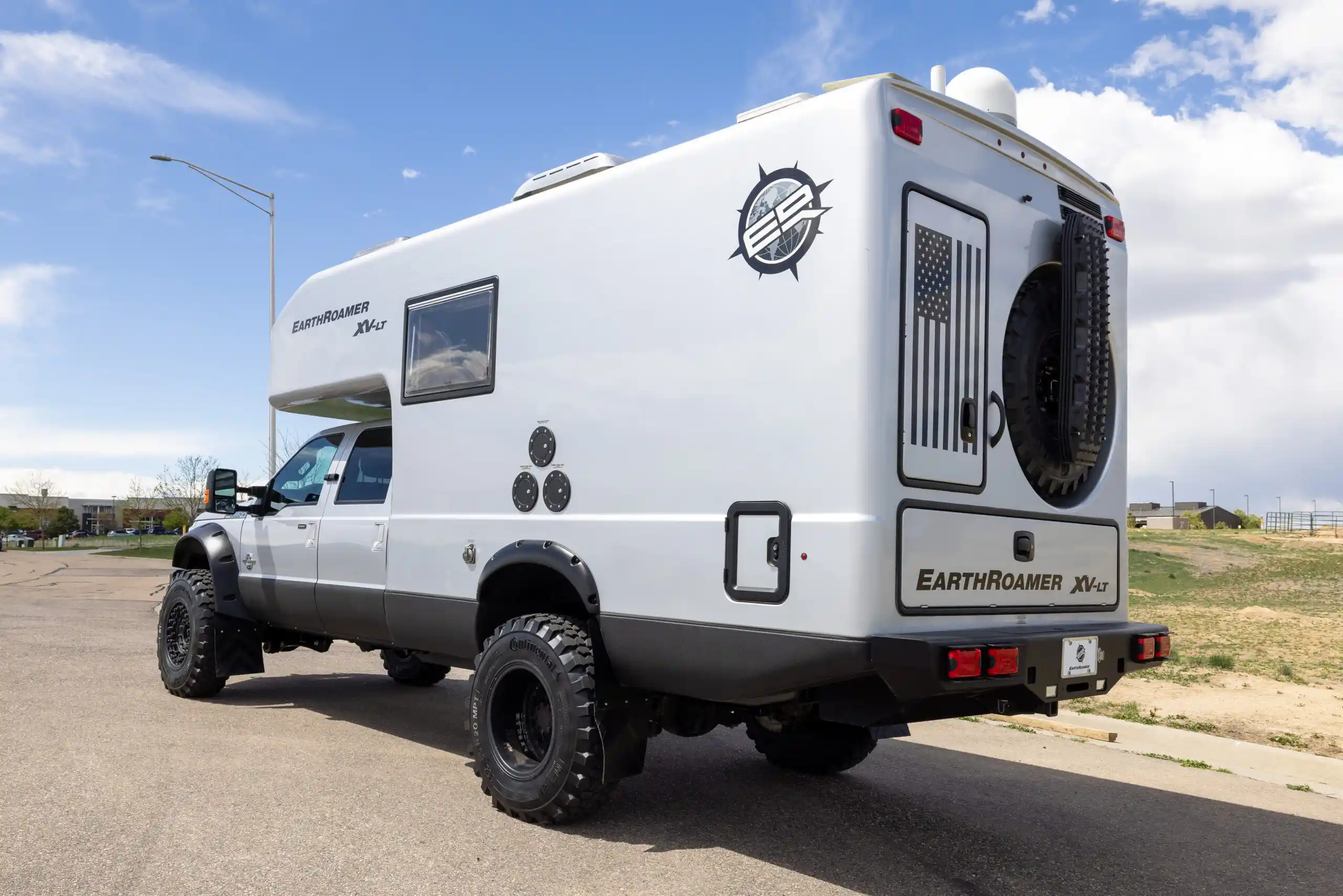 earthroamer-pre-roamed-157-for-sale-38