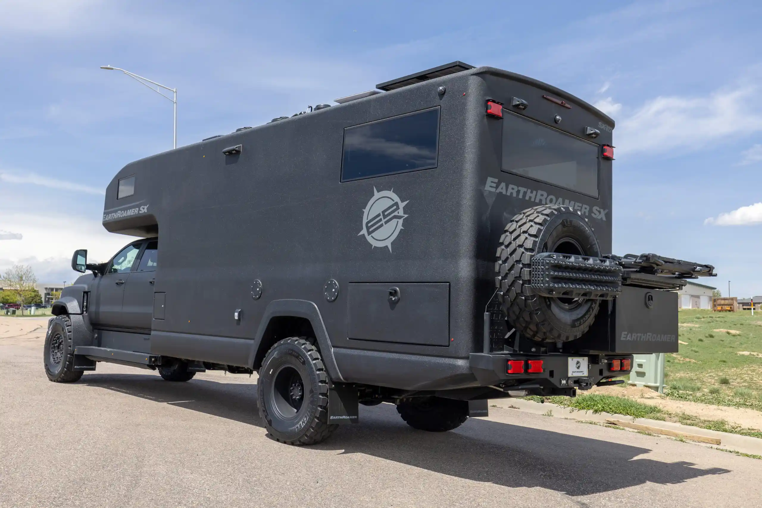 earthroamer-pre-roamed-sx-022-42