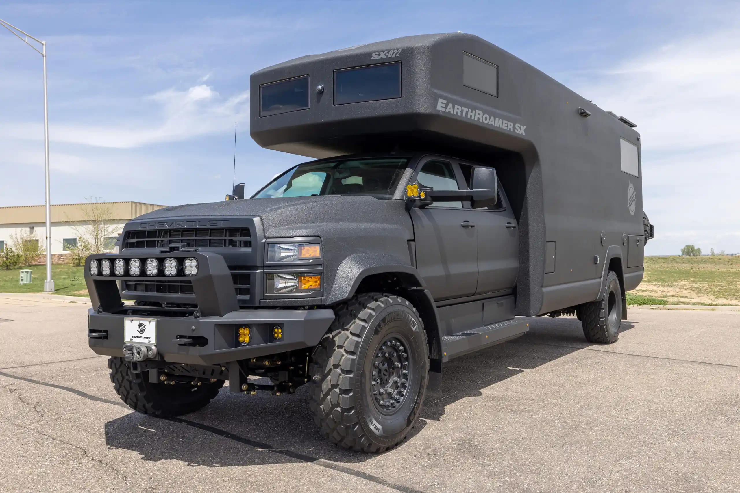 earthroamer-pre-roamed-sx-022-44