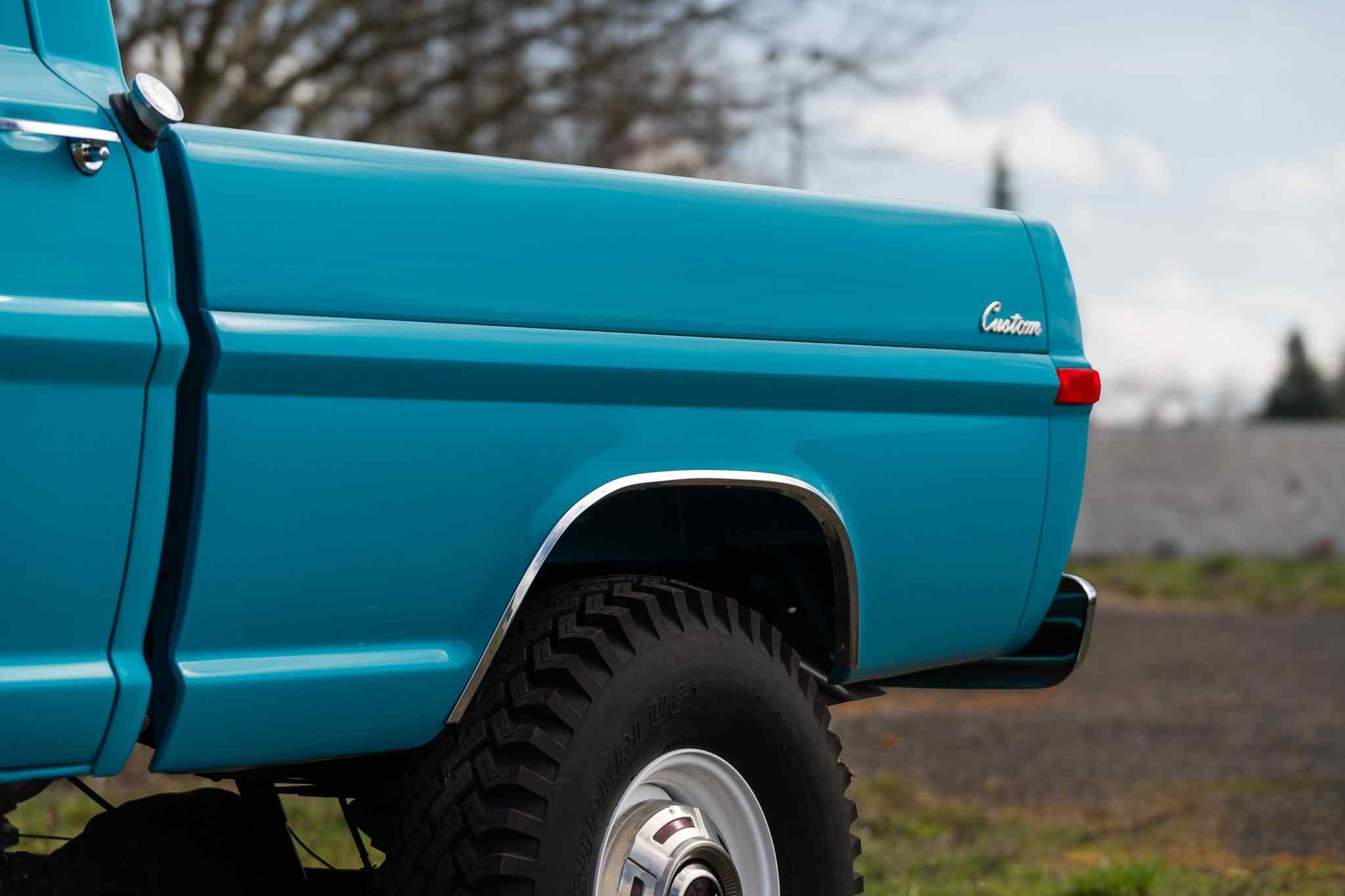highline-1969-ford-f250-crew-cab-highboy-for-sale-14