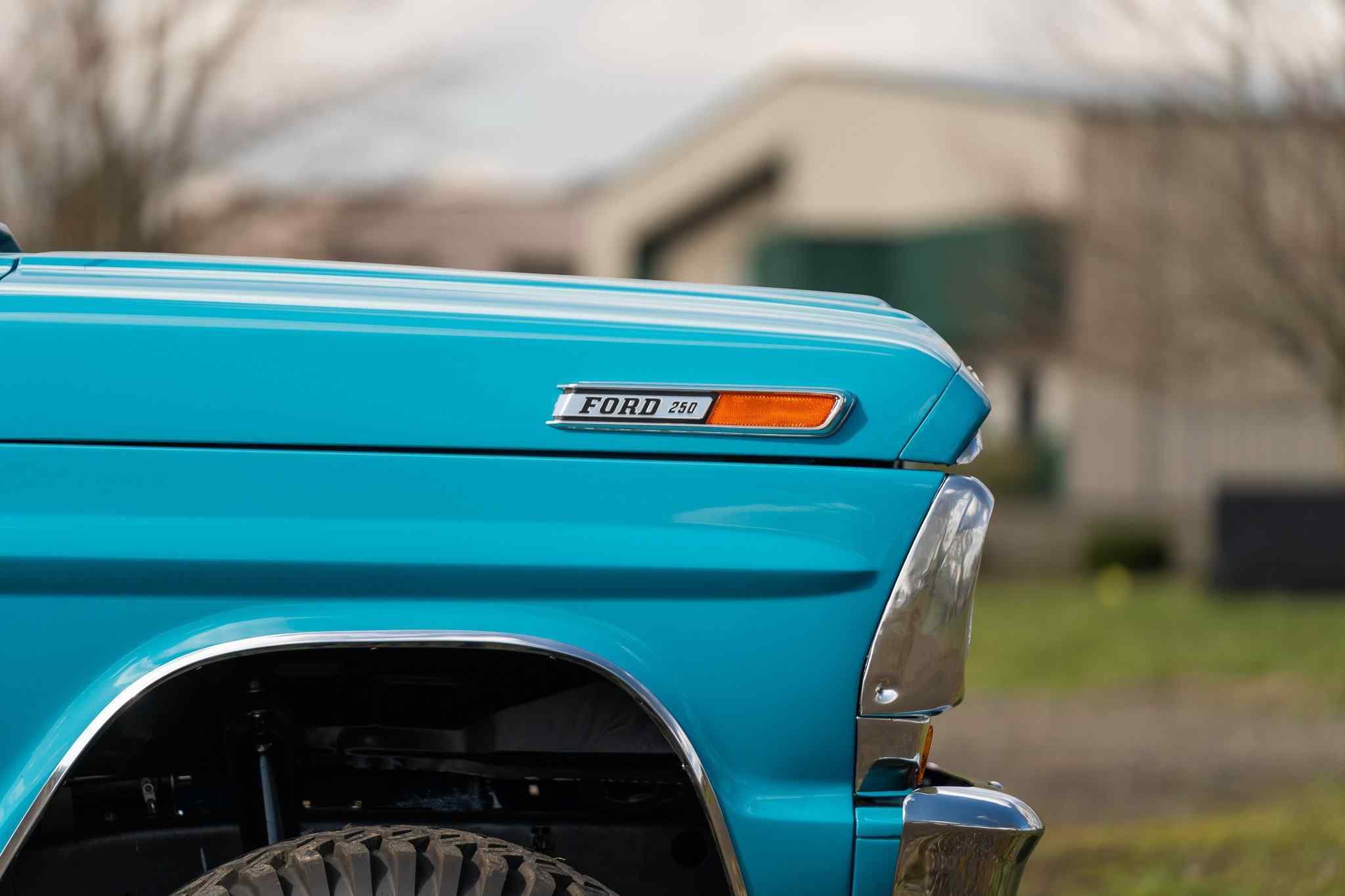 highline-1969-ford-f250-crew-cab-highboy-for-sale-22