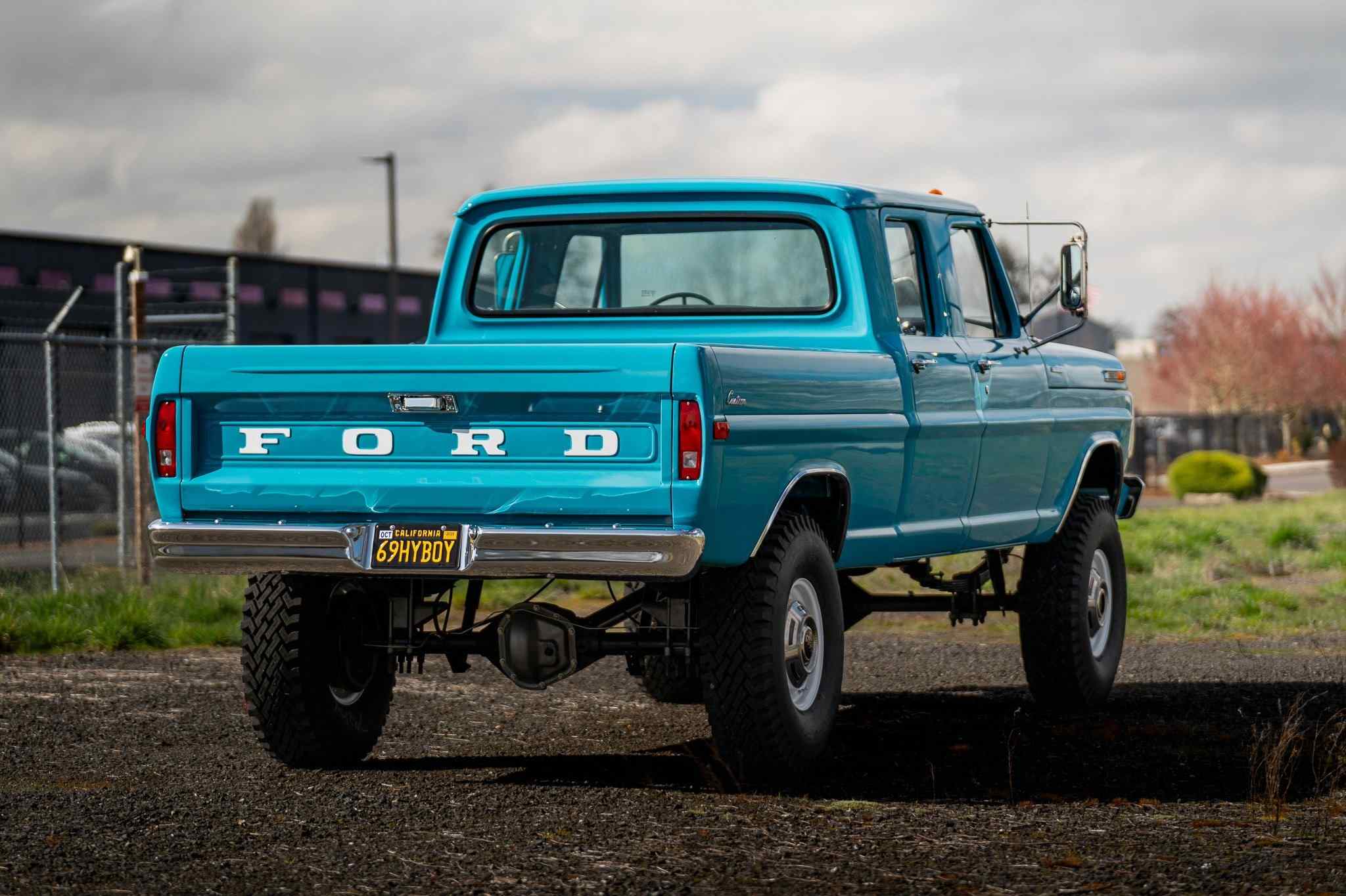 highline-1969-ford-f250-crew-cab-highboy-for-sale-6