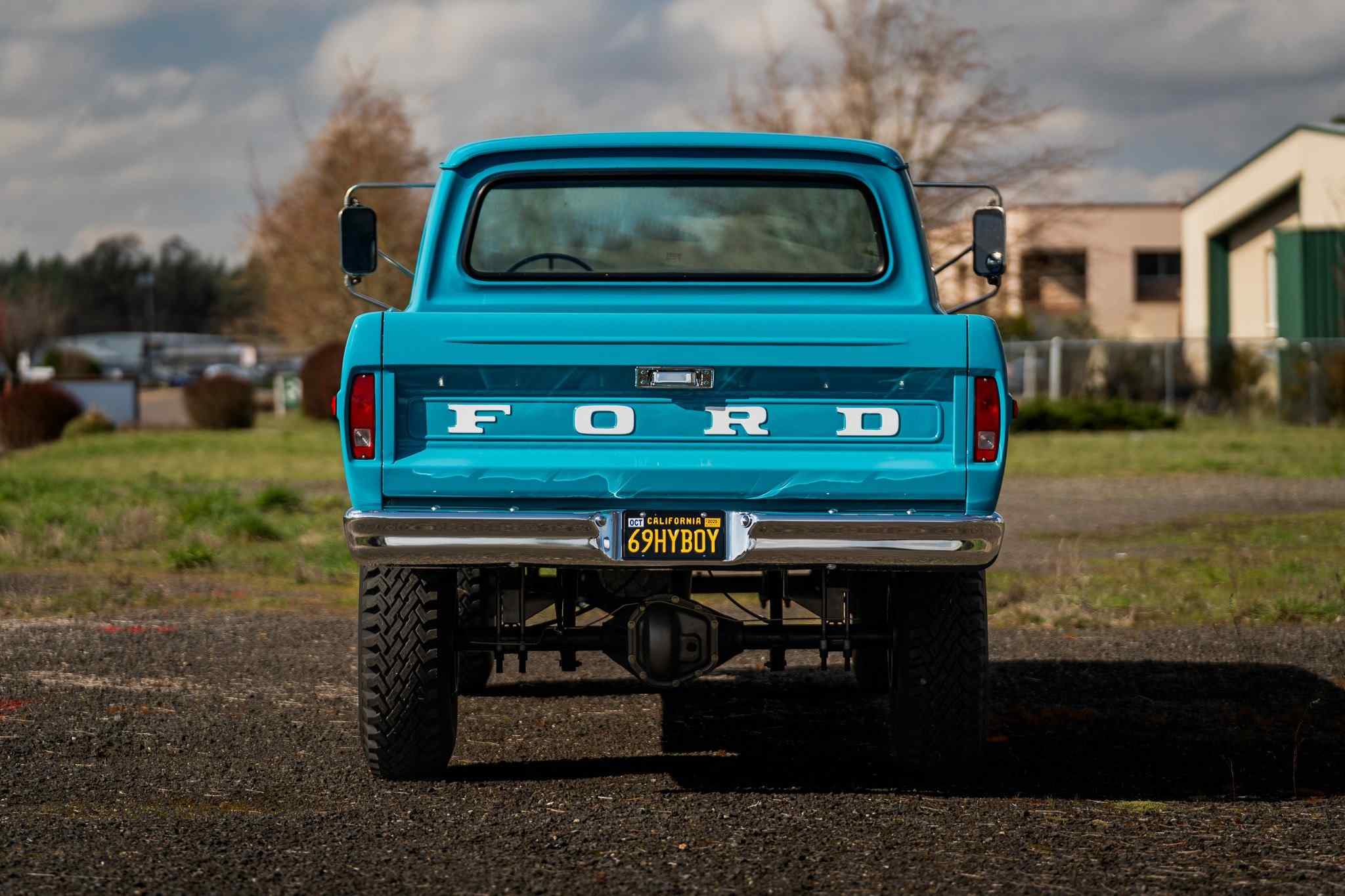 highline-1969-ford-f250-crew-cab-highboy-for-sale-9