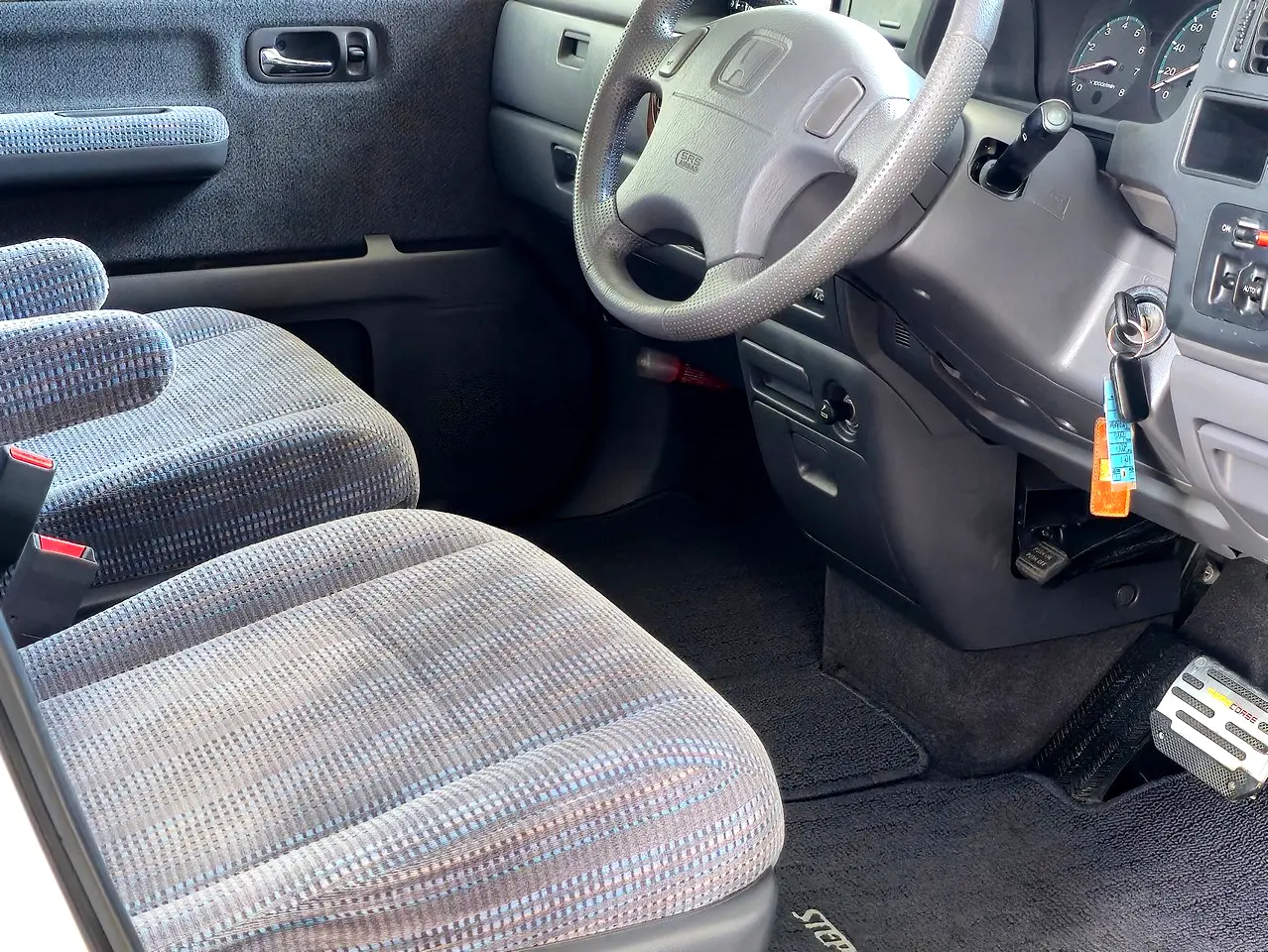 honda-stepwagon-camper-for-sale-15