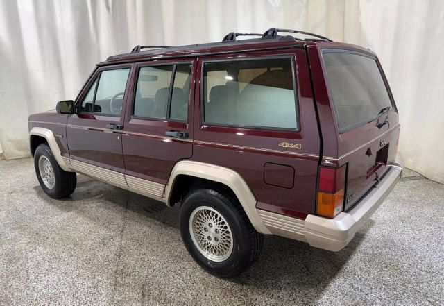 jeep-cherokee-xj-for-sale-05