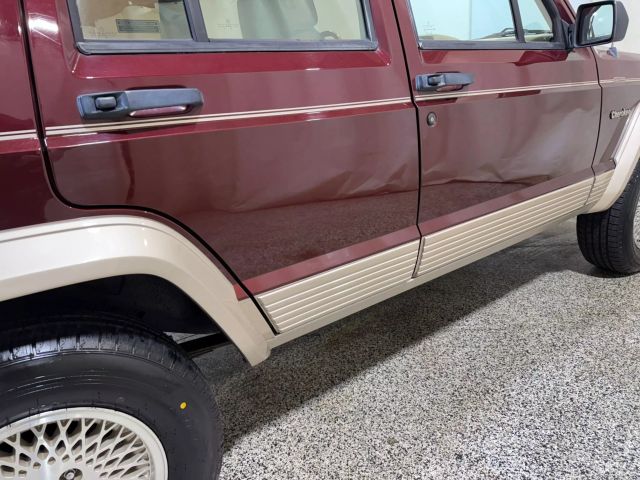 jeep-cherokee-xj-for-sale-14
