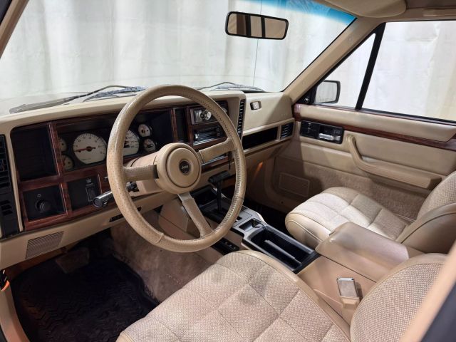jeep-cherokee-xj-for-sale-20