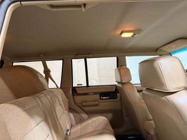 jeep-cherokee-xj-for-sale-27