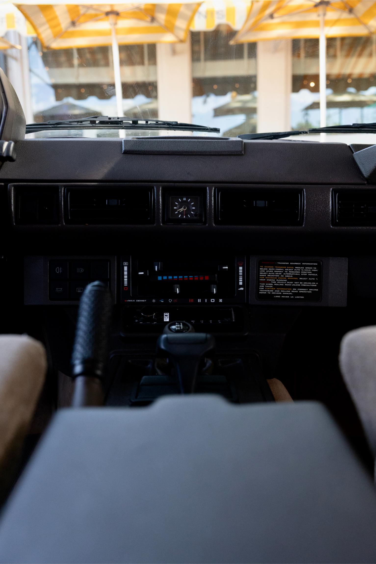 land-rover-range-rover-classic-blackden-edition-005-ardennes-for-sale-18