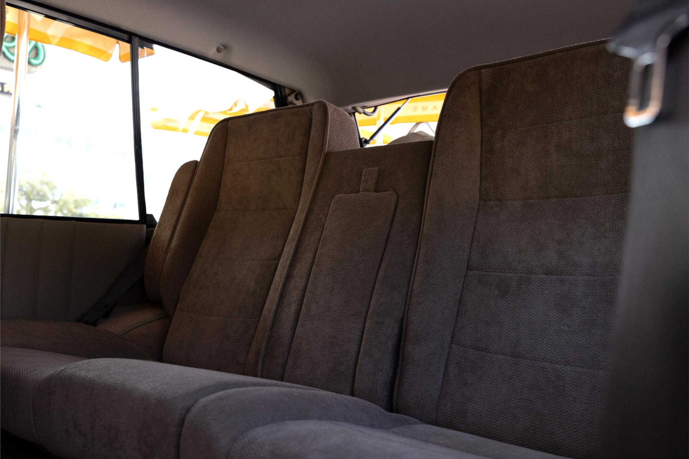 land-rover-range-rover-classic-blackden-edition-005-ardennes-for-sale-21