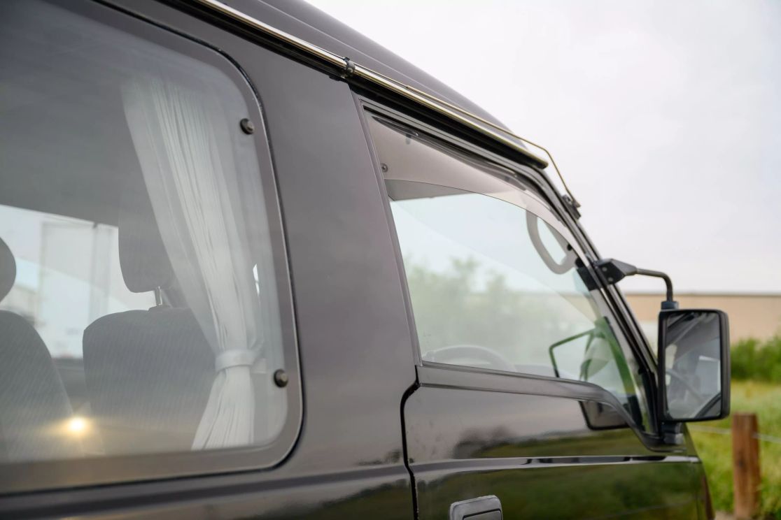 mitsubishi-delica-star-wagon-for-sale-40