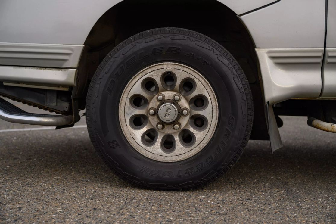 mitsubishi-delica-star-wagon-for-sale-45