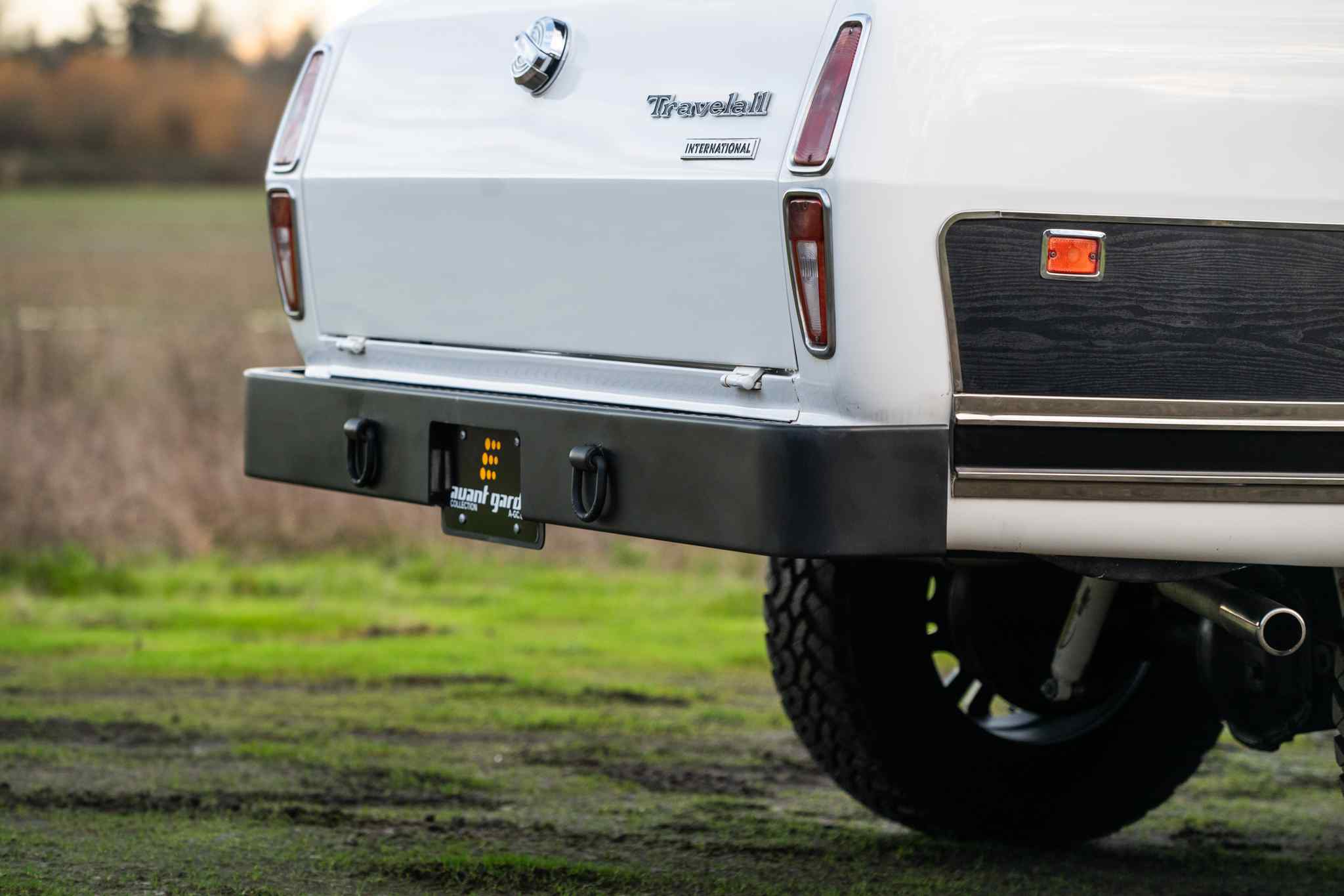 modified-1970-international-harvester-travelall-for-sale-13