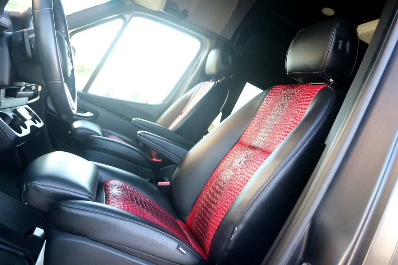 modified-2020-mercedes-benz-sprinter-2500-170-in-wb-26