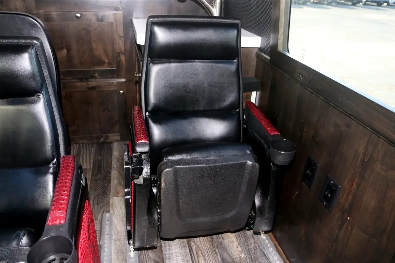 modified-2020-mercedes-benz-sprinter-2500-170-in-wb-30