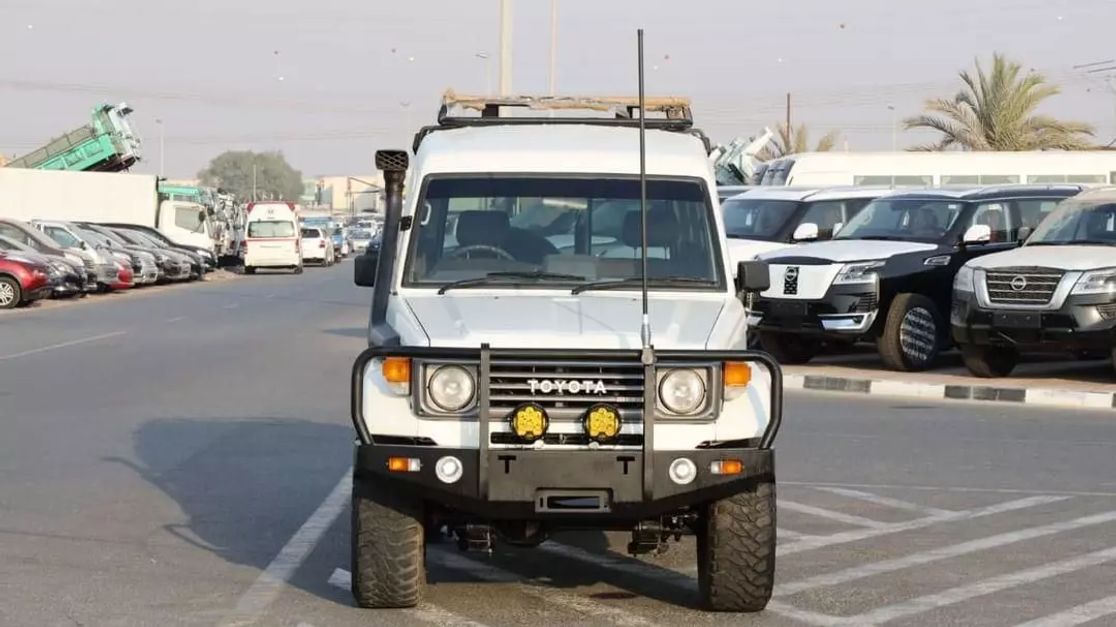 toyota-land-cruiser-troopy-for-sale-18