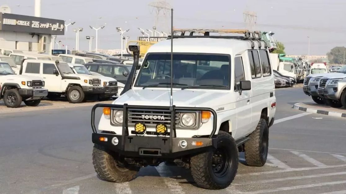 toyota-land-cruiser-troopy-for-sale-26