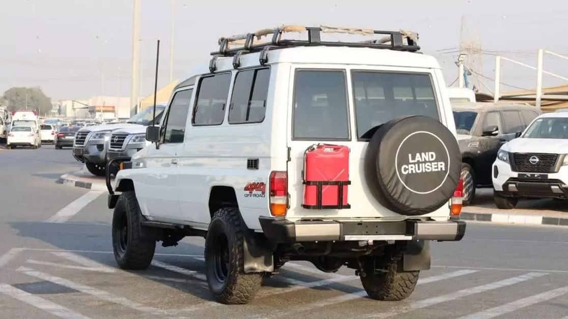 toyota-land-cruiser-troopy-for-sale-27