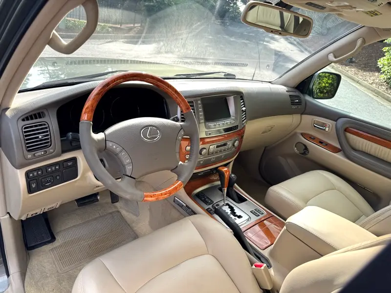 used-2007-lexus-lx-470-for-sale-26