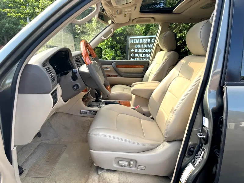 used-2007-lexus-lx-470-for-sale-29