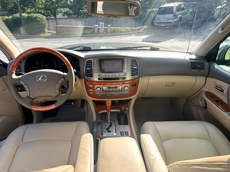 used-2007-lexus-lx-470-for-sale-31