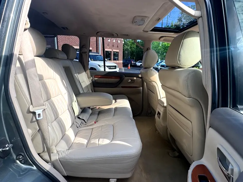 used-2007-lexus-lx-470-for-sale-34