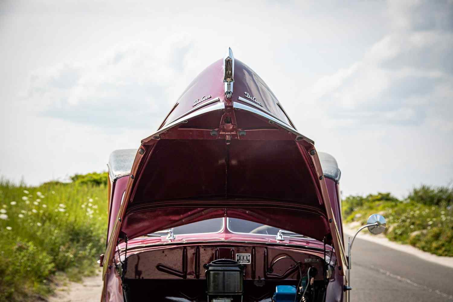1939-ford-deluxe-woody-wagon-for-sale-11