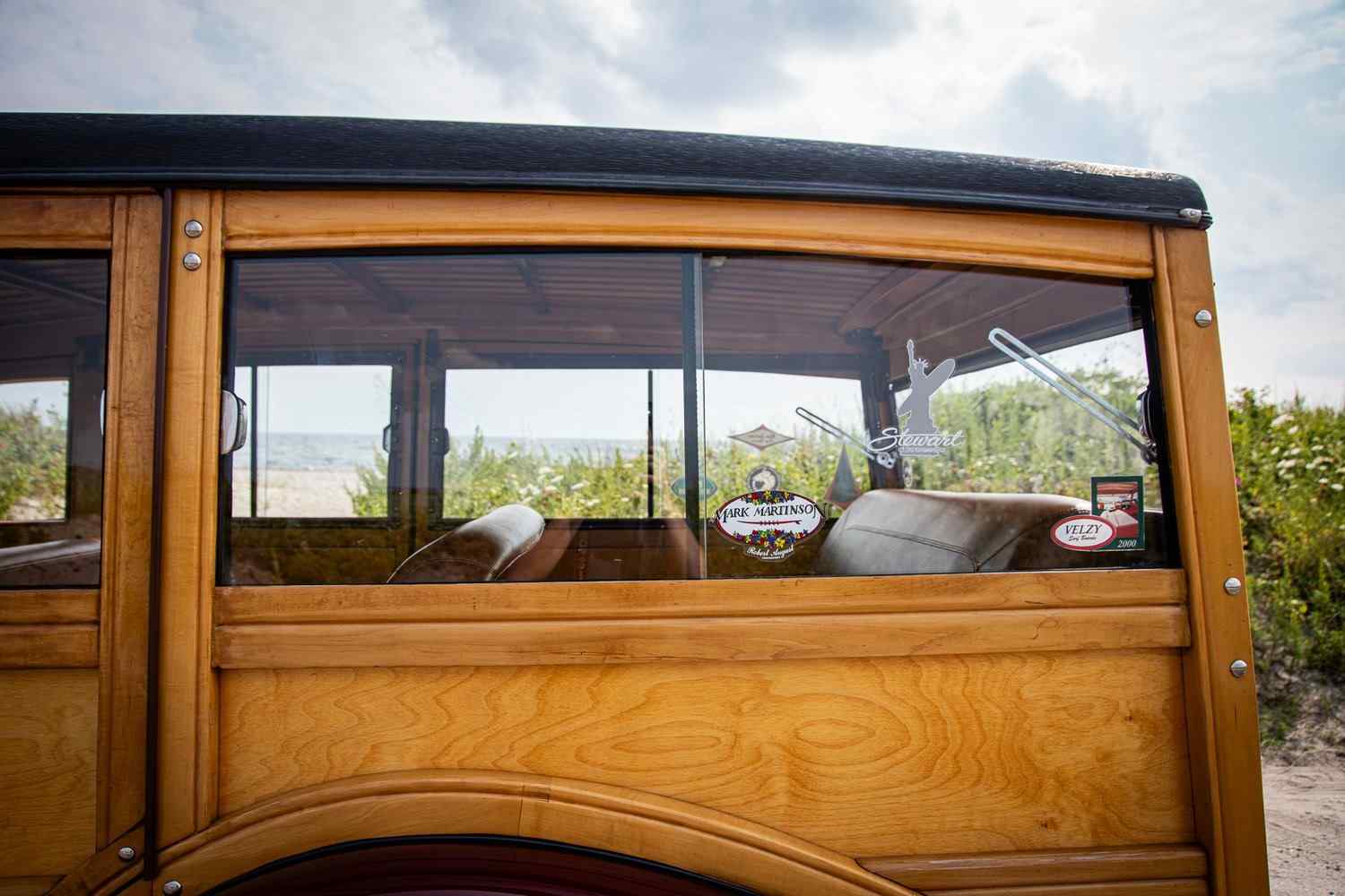1939-ford-deluxe-woody-wagon-for-sale-30