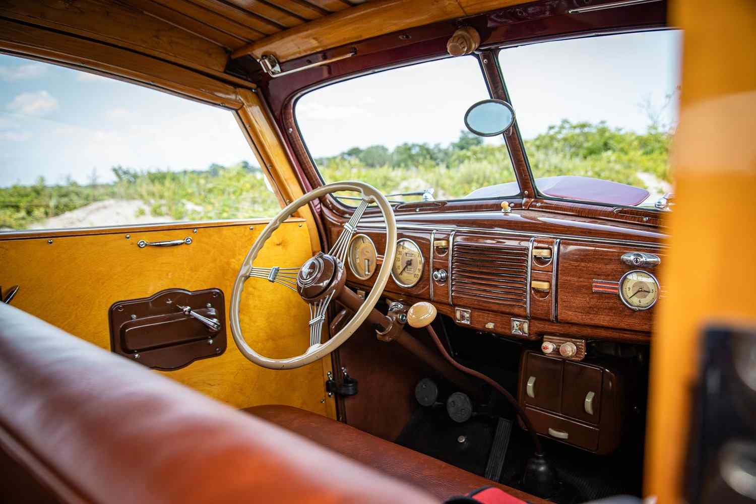 1939-ford-deluxe-woody-wagon-for-sale-39