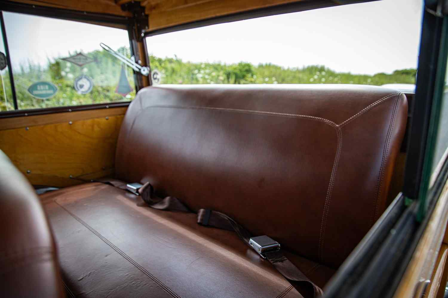 1939-ford-deluxe-woody-wagon-for-sale-45