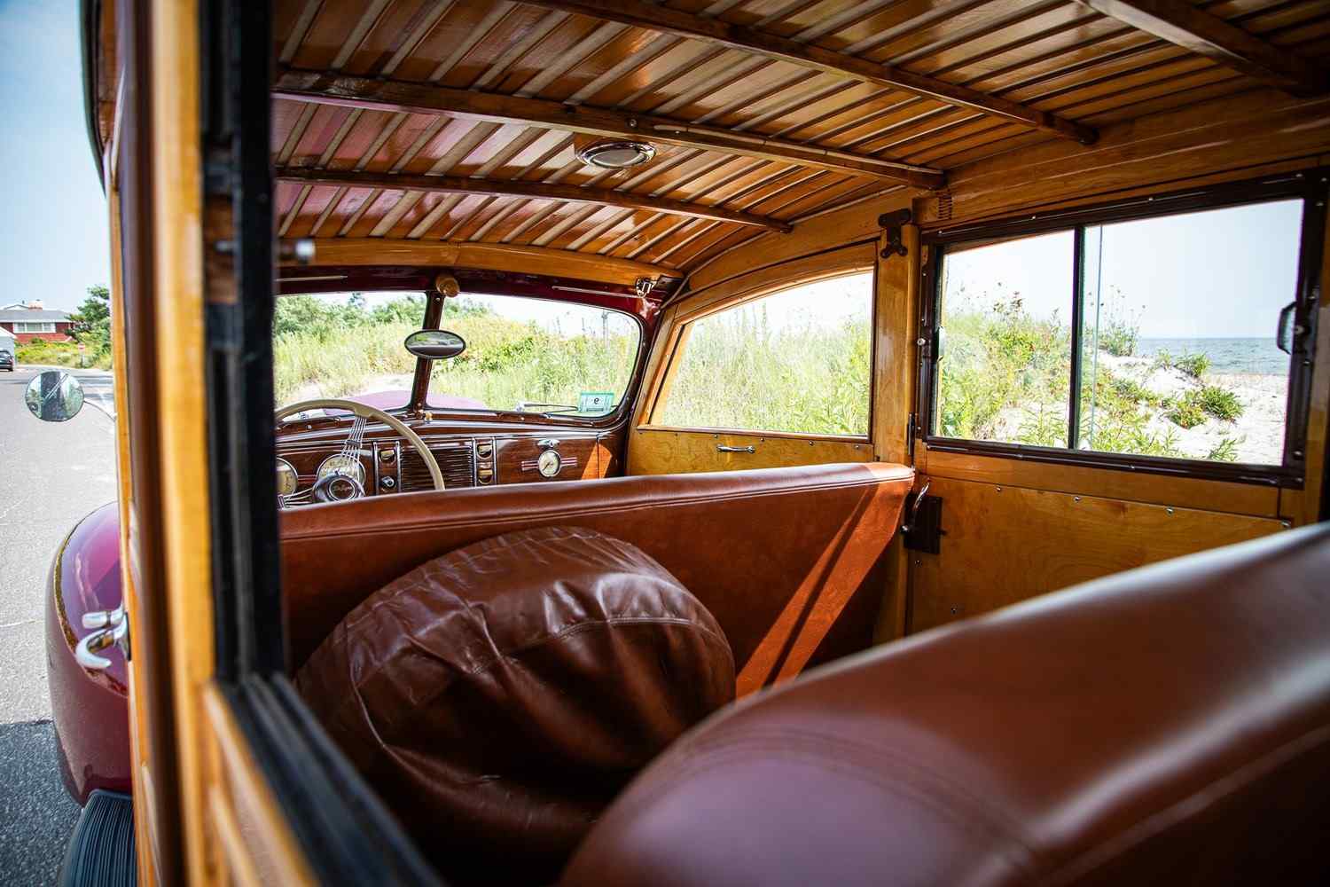 1939-ford-deluxe-woody-wagon-for-sale-46
