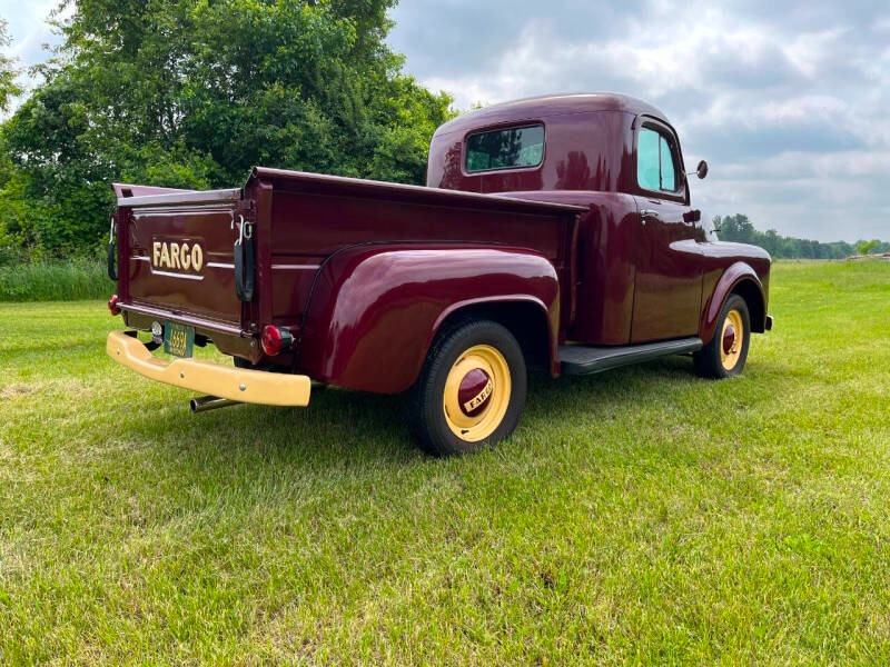 1953-fargo-fp108-half-ton-short-box-canadian-dodge (10)