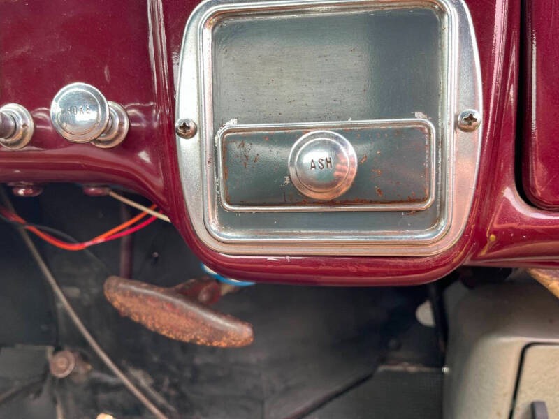 1953-fargo-fp108-half-ton-short-box-canadian-dodge (60)