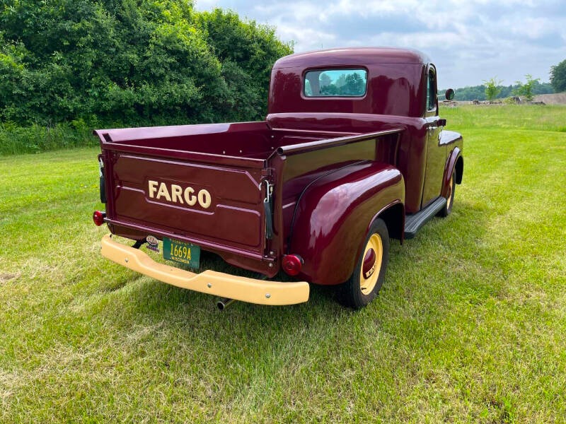 1953-fargo-fp108-half-ton-short-box-canadian-dodge (9)