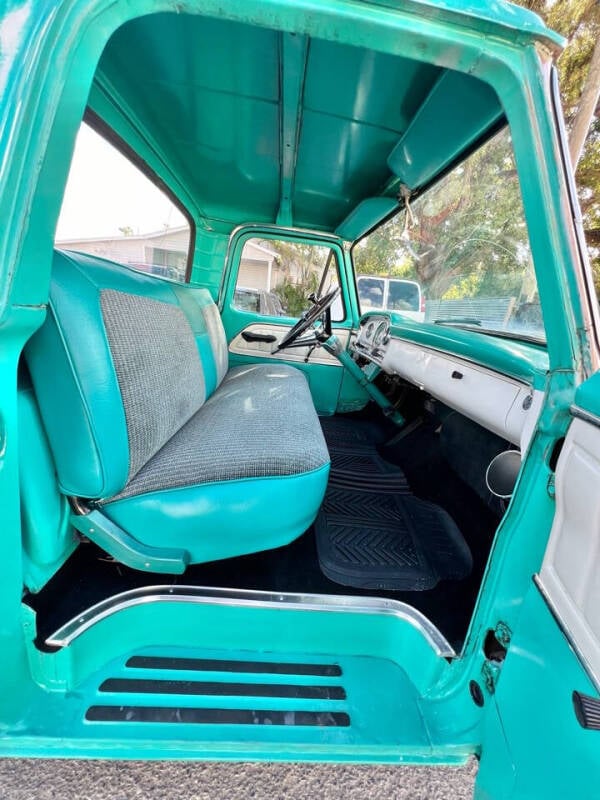 1964-ford-f-100-styleside-rwd (30)