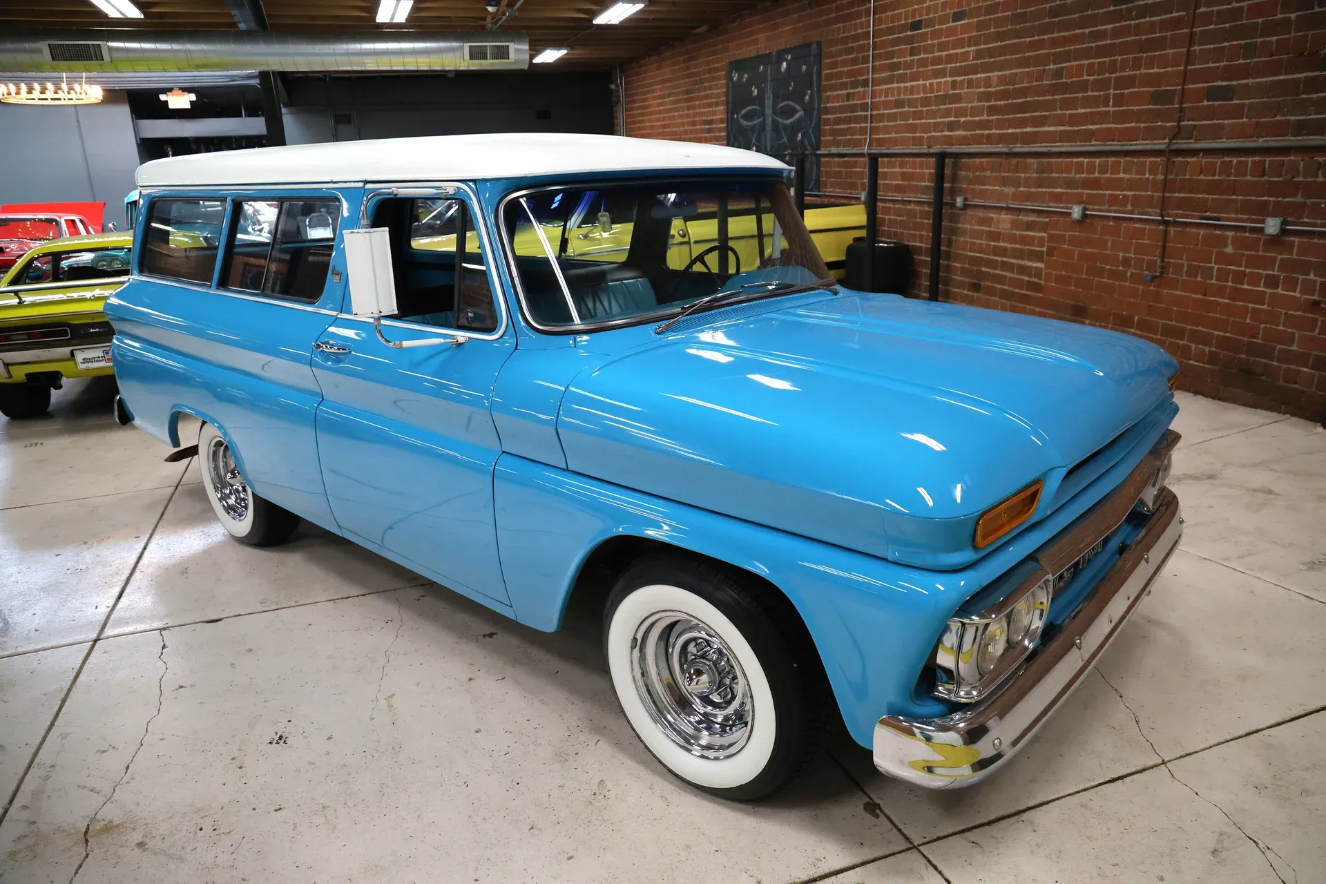 1966-gmc-carryall-suburban-for-sale-st-louis-mo-1