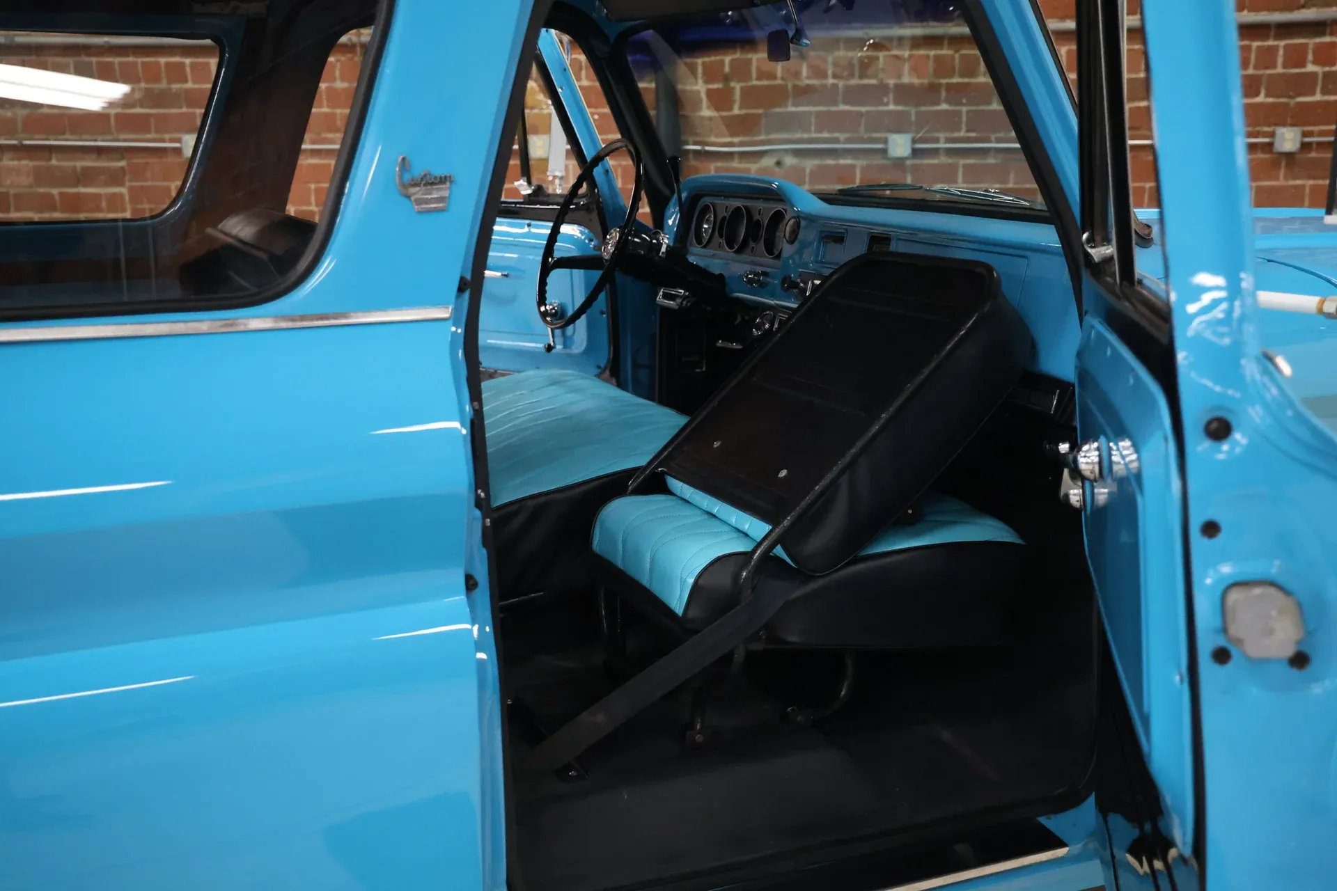 1966-gmc-carryall-suburban-for-sale-st-louis-mo-129