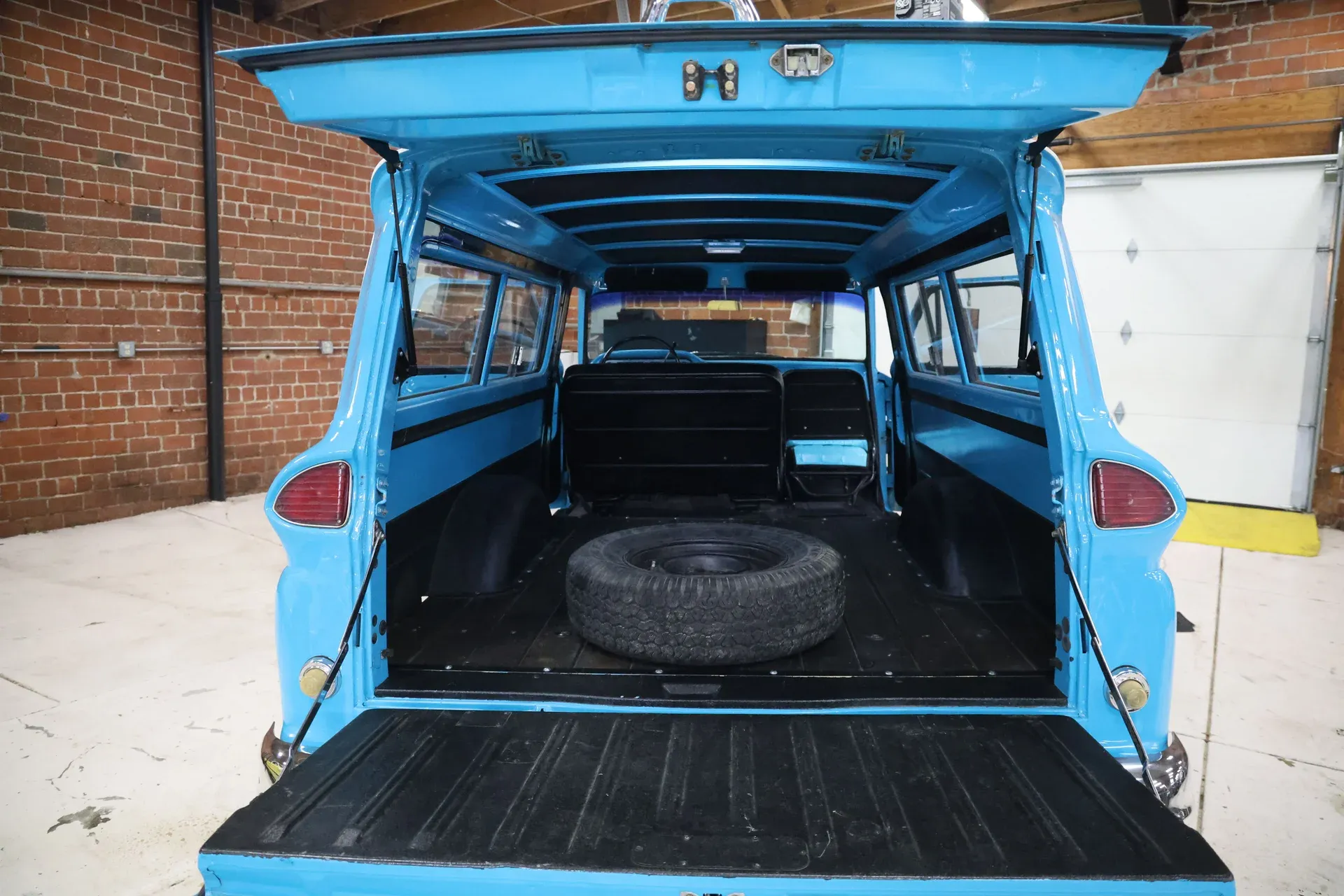 1966-gmc-carryall-suburban-for-sale-st-louis-mo-130