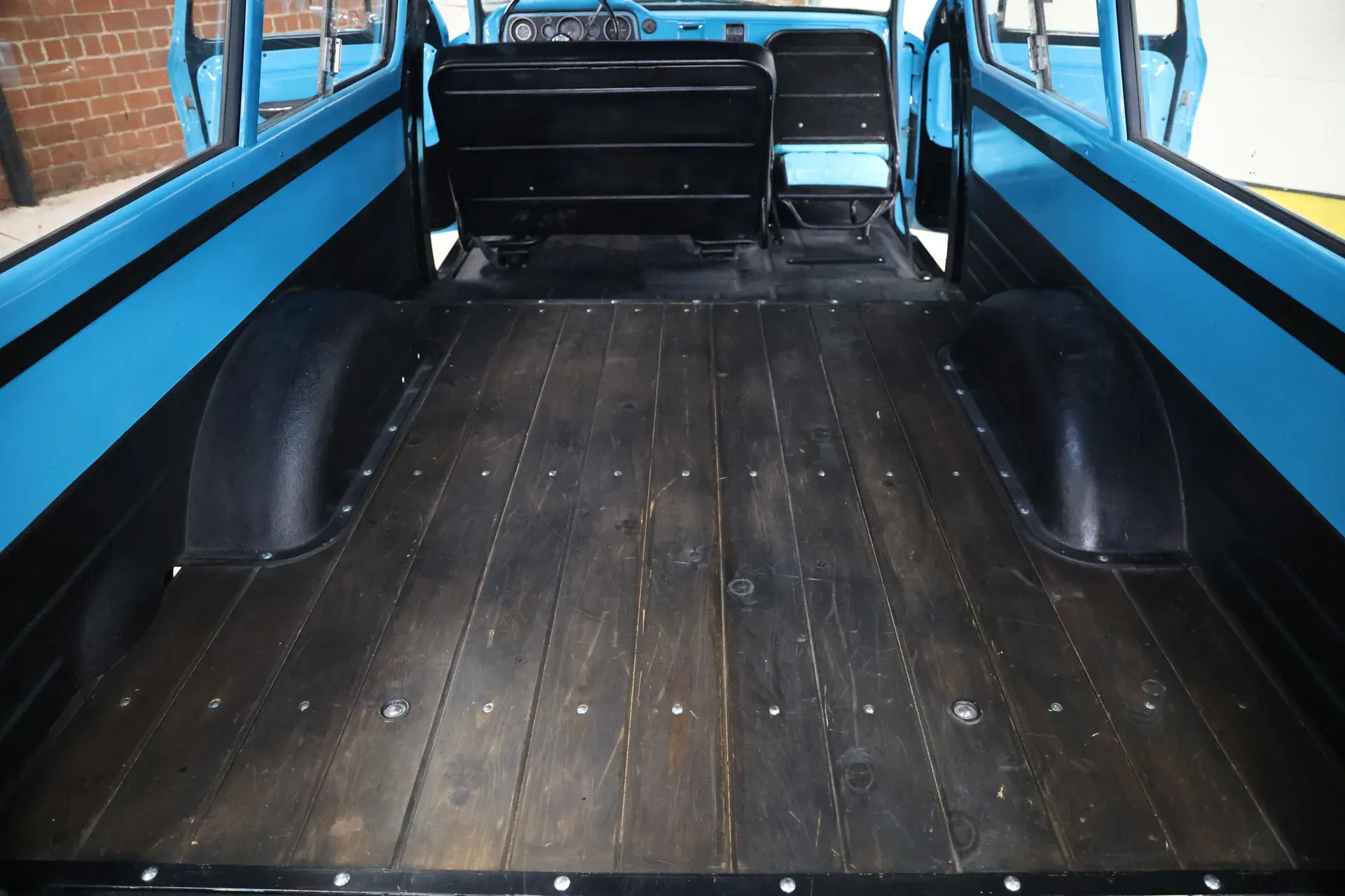 1966-gmc-carryall-suburban-for-sale-st-louis-mo-136