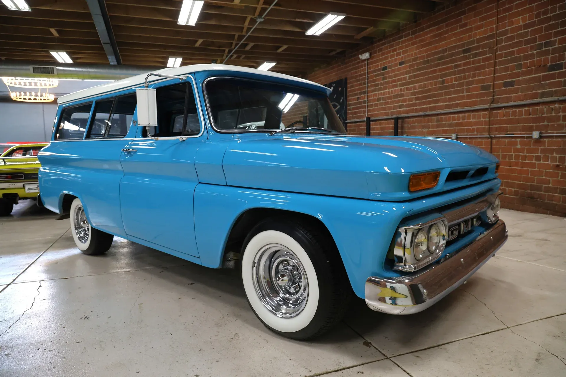 1966-gmc-carryall-suburban-for-sale-st-louis-mo-2