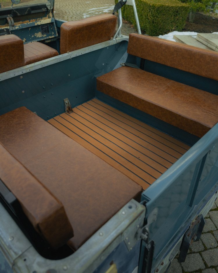 1969-land-rover-series-iia-for-sale-06