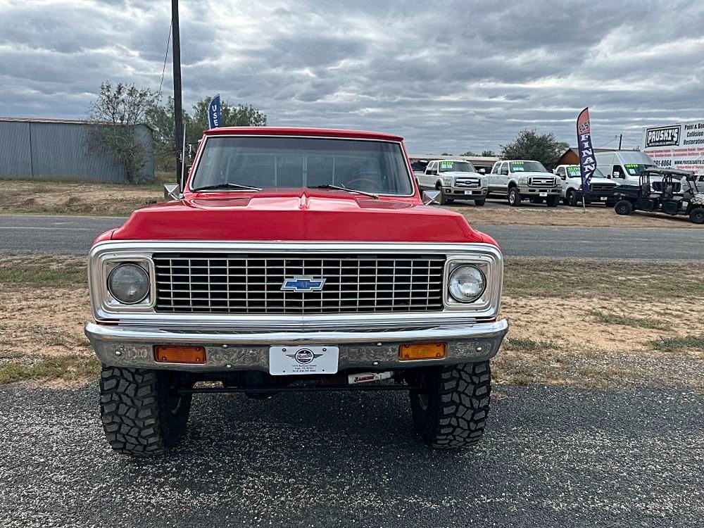 1972-chevrolet-c20-custom-for-sale-poth-tx-11